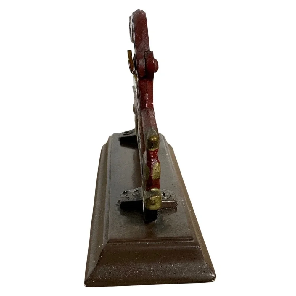 Chestnut Creek Cast Iron Nutcracker Red Pickup Truck Vintage Farmhouse Decor‎